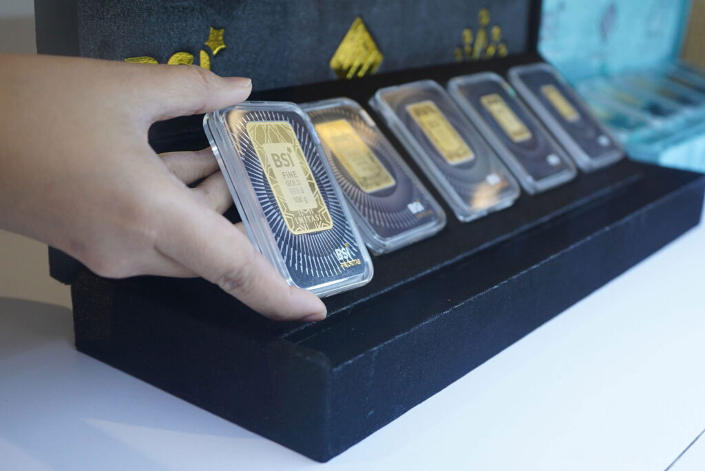 BSI-Jadi-Bank-Emas-4-9