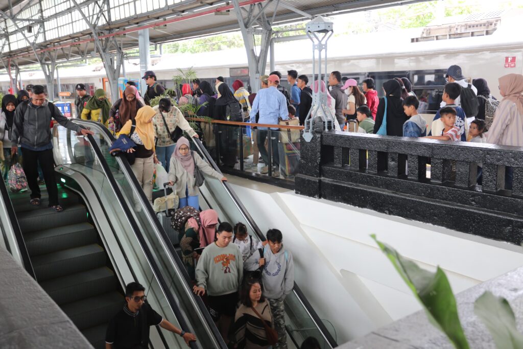 KAI-Berhasil-Berangkatkan-1-4