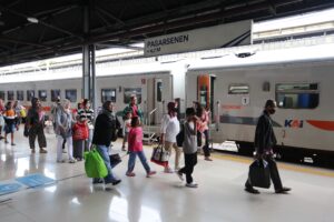 KAI-Berhasil-Berangkatkan-3-2