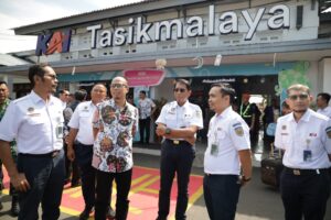 KAI-Kunjungi-Stasiun-Tasikmalaya-1
