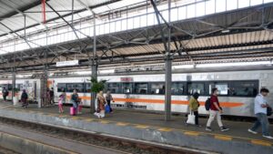 KAI-Arus-Mudik-3