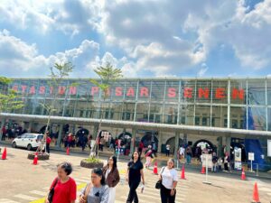 KAI-Stasiun-Pasar-Senen-1-14